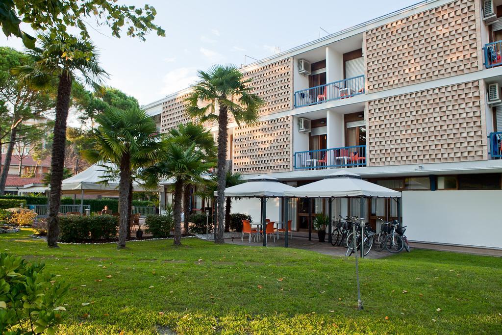 Hotel Horizonte Bibione Exterior photo